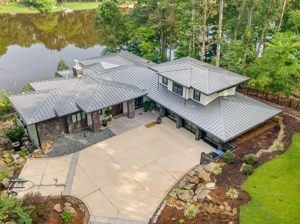 1909 S Lakeshore Dr, Chapel Hill, NC 27514