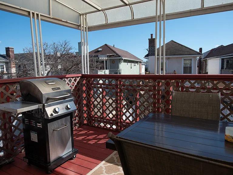 4731 Beach 47 St #2 — Photo 2