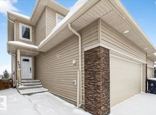 592 Meadowview Dr, Fort Saskatchewan, AB T8L 0S1
