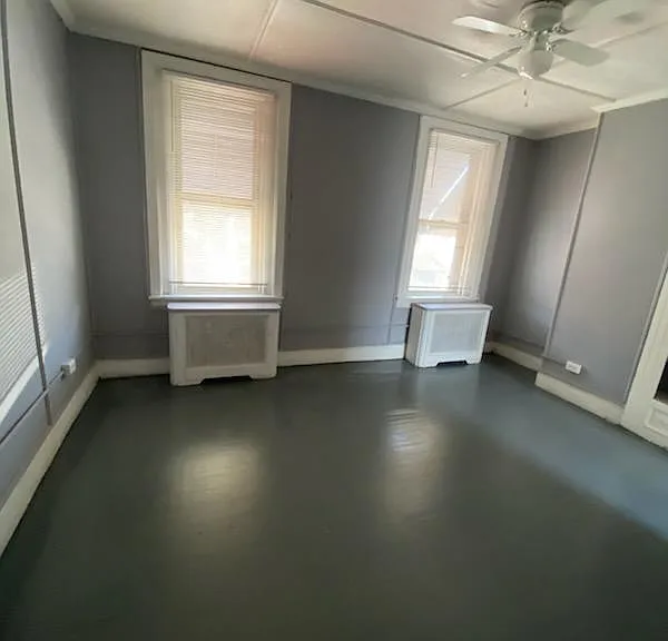408 N Wanamaker St — Photo 5