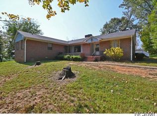 810 E Railroad Ave NE, Hanceville, AL 35077