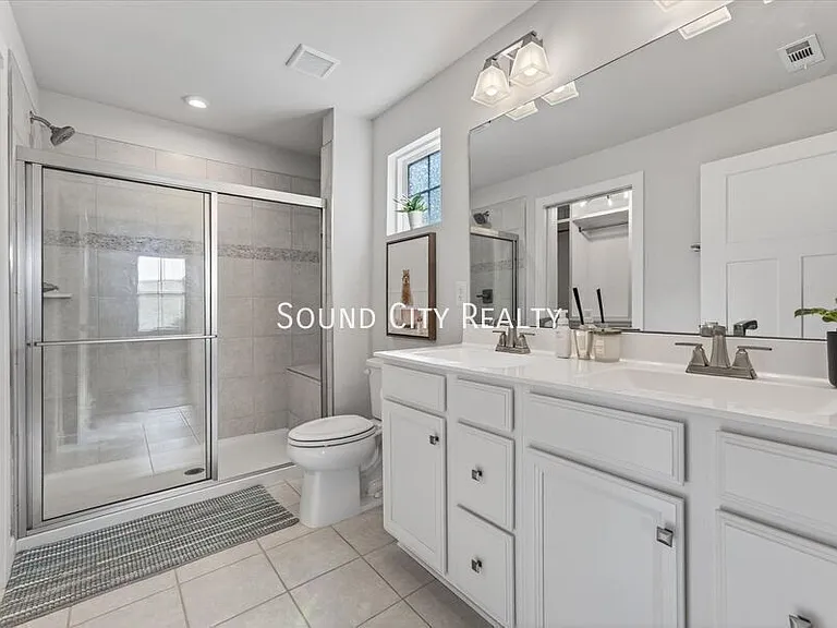 2648 Thornton Grove Blvd — Photo 15