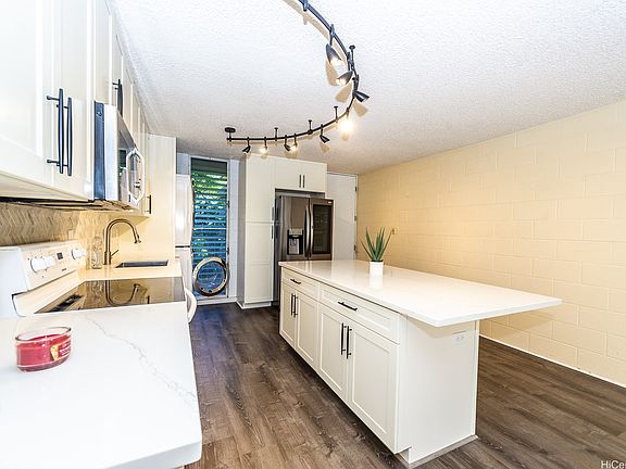 2nd image of 95-273 Waikalani Dr APT D402