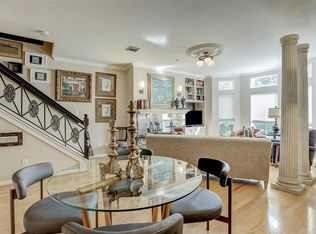 2626 Albany St, Houston, TX 77006