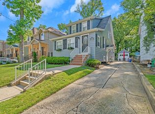 105 Madsen Ave, Staten Island, NY 10309