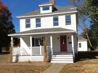 329 Main St, Easthampton, MA 01027