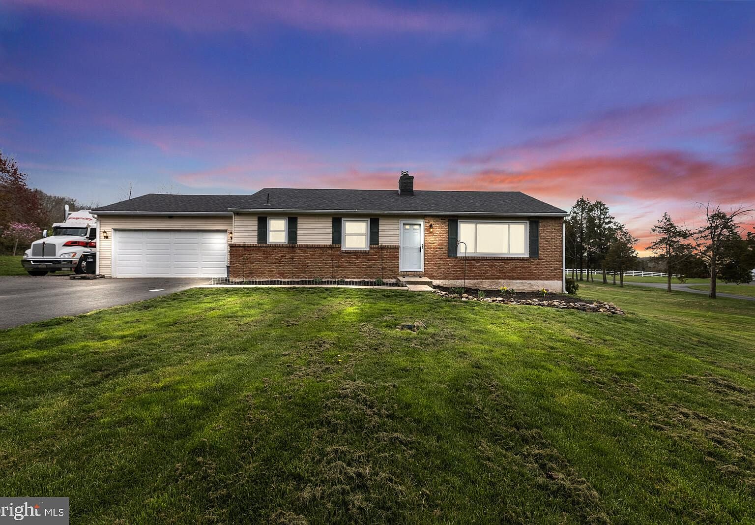 902 Township Line Rd, Perkiomenville, PA 18074 Zillow