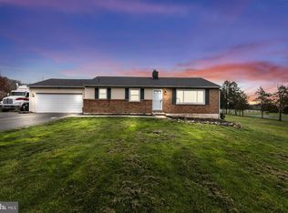 902 Township Line Rd, Perkiomenville, PA 18074