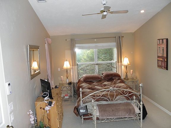 5th image of 366 Dover Pl APT 1103