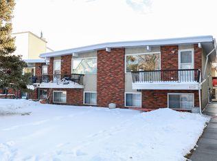 6119 Bowness Rd NW, Calgary, AB T3B0C9