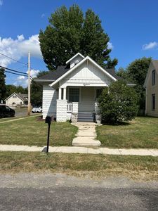 18 N Smith St, Smithton, IL, 62285