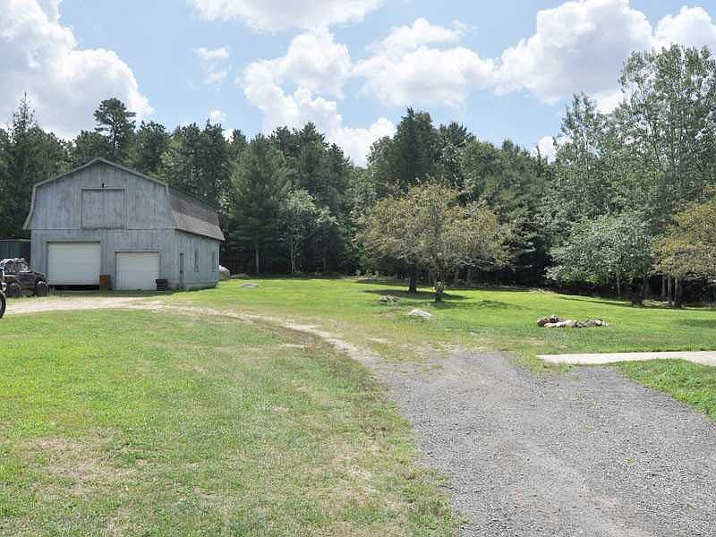 2nd image of 164 Breakheart Hill Rd
