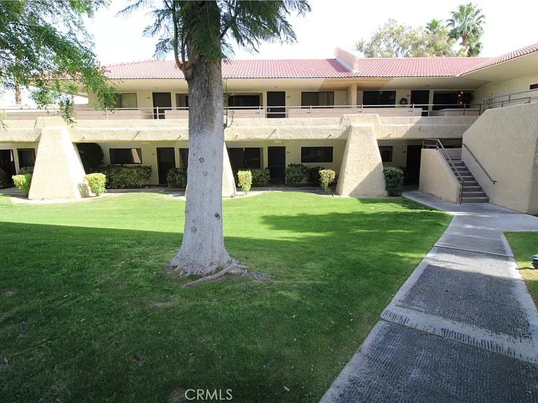 2800 E Los Felices Cir #113 — Photo 1