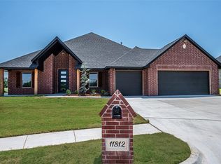 11812 NW 108th Ter, Yukon, OK 73099