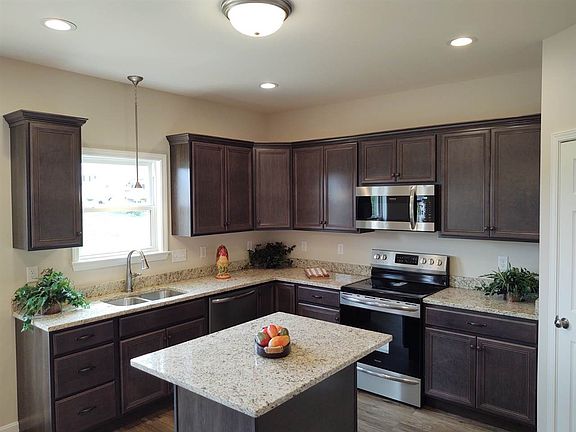 2nd image of 3035 Alderbrook Dr #70AL