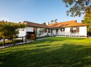 300 Bellino Dr, Pacific Palisades, CA 90272