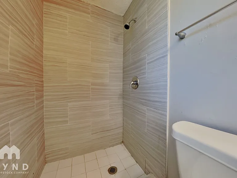 1669 Mary Beth Dr — Photo 12