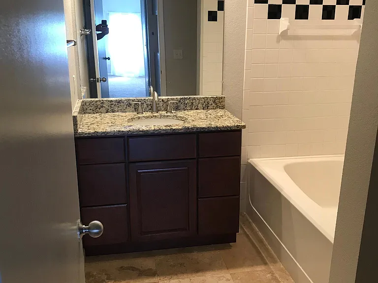 520 S Armenia Ave #1239G — Photo 6