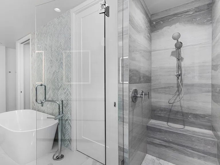 495 E Royal Palm Rd #201 — Photo 22