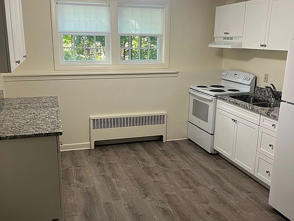 5th image of 9 Upham Rd APT 2