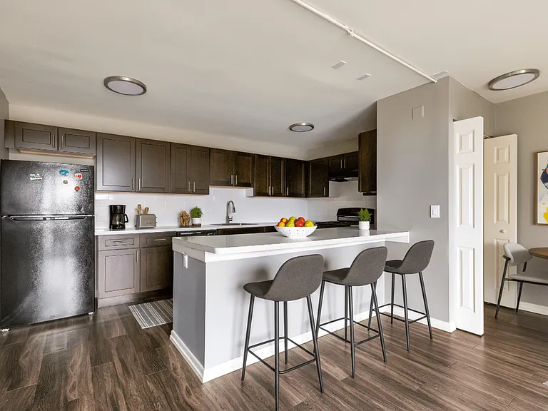 Woodland Ridge Apartments — Photo 20