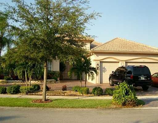 1st image of 7117 NW 70th Mnr