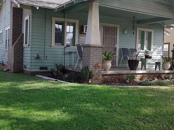 4th image of 422 W Elm St