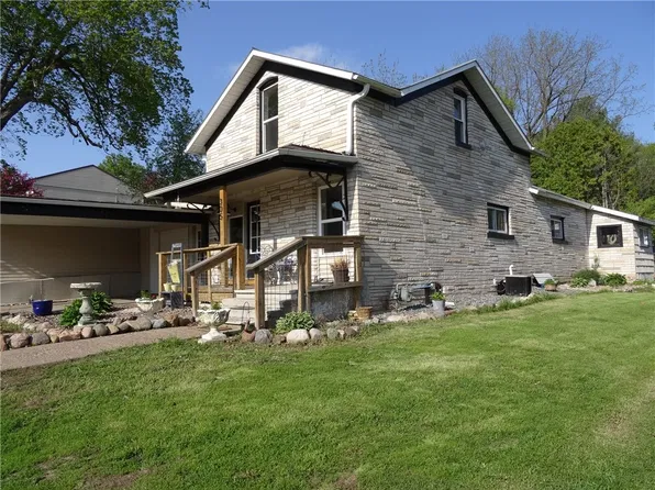 305 Court Street, Neillsville, WI 54456