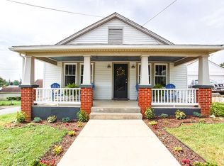 1702 Paige St, Staunton, VA 24401