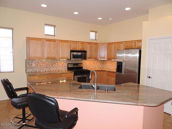 4th image of 445 N Mountain Brook Dr