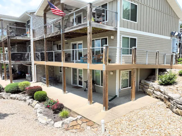 218 Vacation Lane #1, Reeds Spring, MO 65737