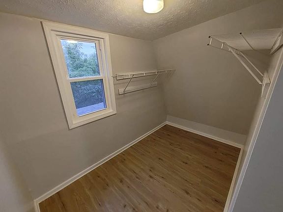 Closet: Next to Bedroom 2