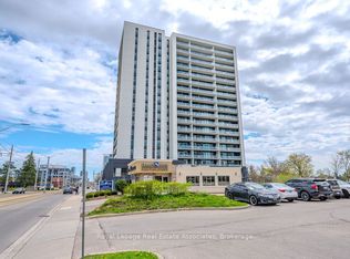 741 King St W #203, Kitchener, ON N2G1E3