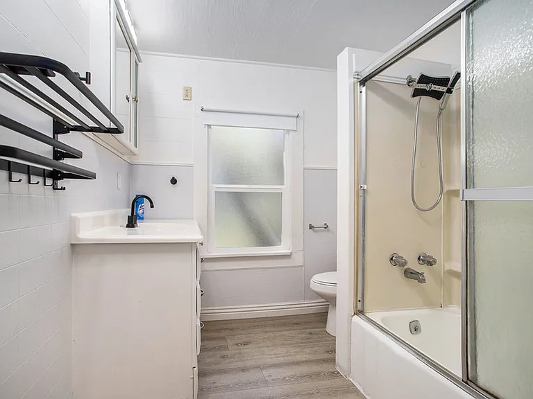 531 Taylor Ave — Photo 8