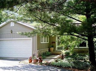 1420 S Naperville Rd, Wheaton, IL 60189