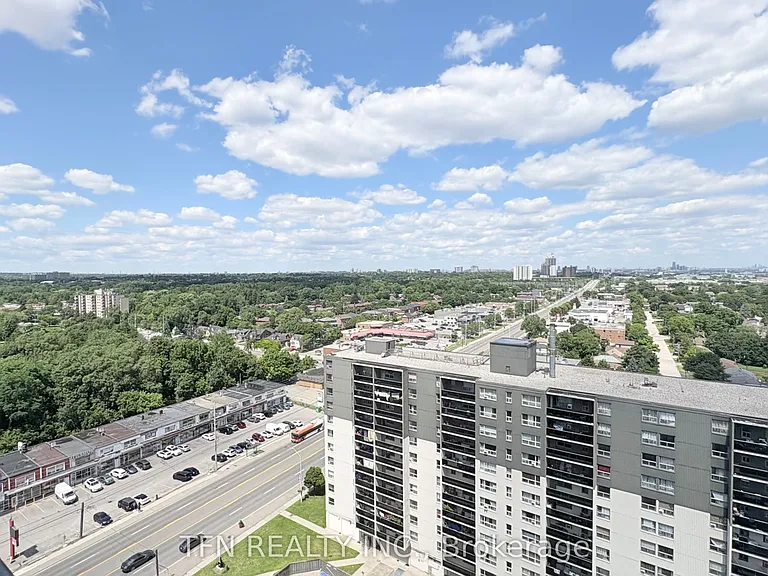 86 Dundas St E #1611 — Photo 10