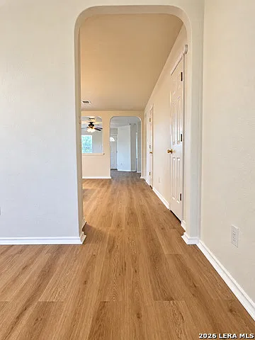 3 bed, 2.0 bath, 1660 sqft, $1,700 — Photo 4