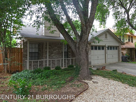 2nd image of 2135 River Hollow Dr