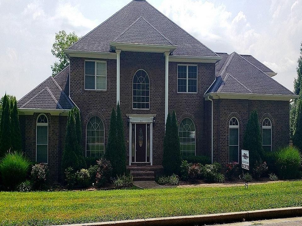 1st image of 1915 Millbrook Dr