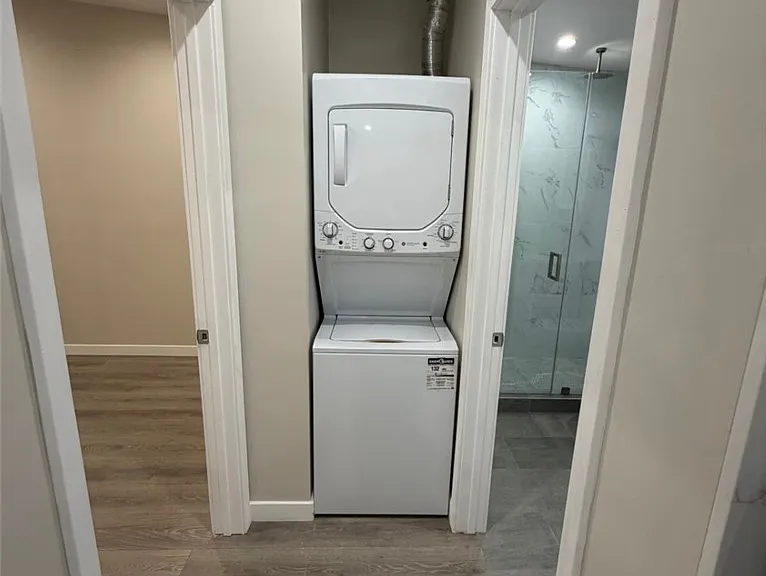 7735 Rhea Ave — Photo 8