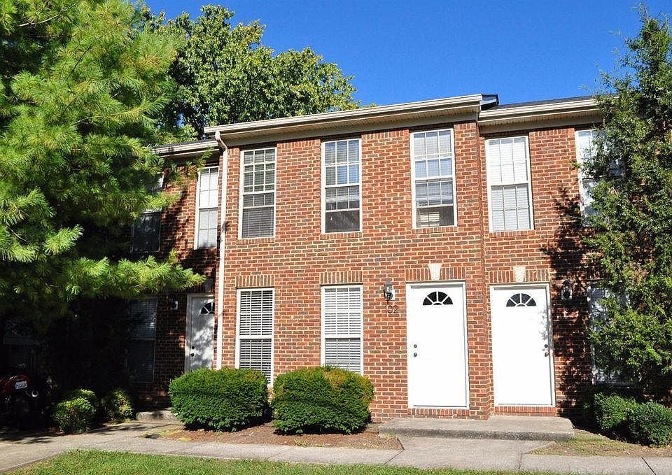 1st image of 415 Marquis Ave Suite 102