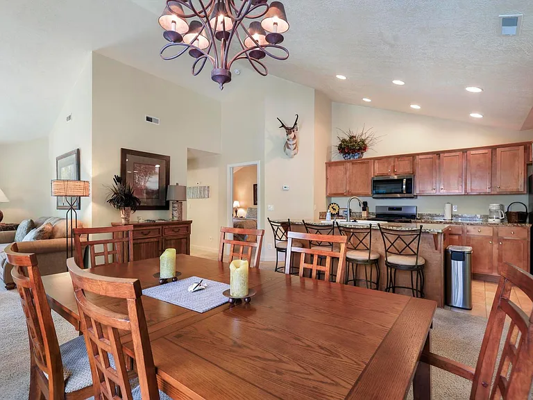 1930 Copper Ranch Ln #C — Photo 18