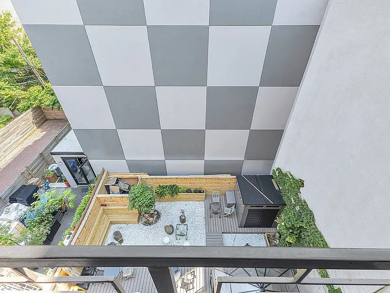 452 Lafayette Ave #4R — Photo 9