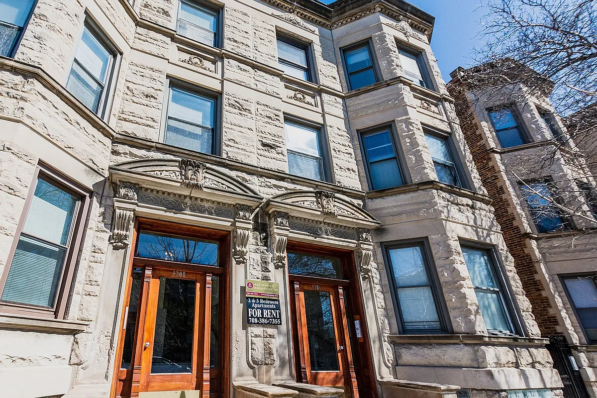 Building Photo - 1206 W Lexington St