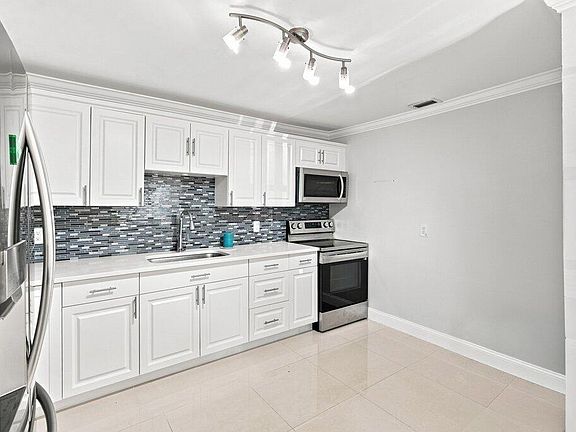 4th image of 809 N 22ND Street