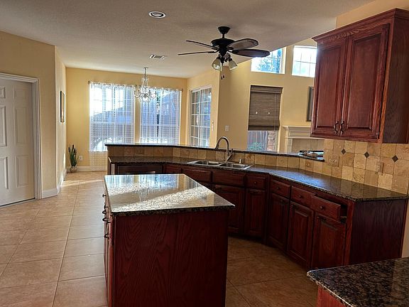 3rd image of 7105 Chandler Dr