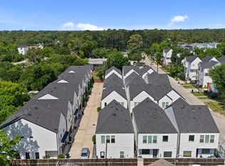 825 Martin St, Houston, TX 77018