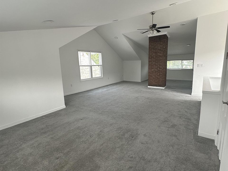 1st image of 1337 W 106th St
