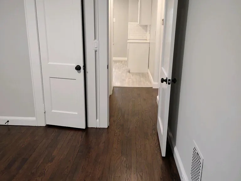 430 Knowlton St #2 — Photo 16