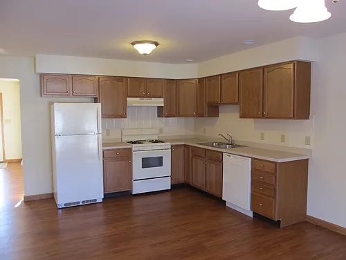 1696 Orchard Park Rd #1 Photo 1